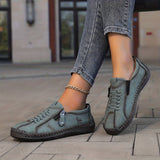 Nila – Elegant Comfort with Practical Zipper