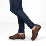 Emily – Gentle Warmth in Warm Brown