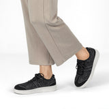 Carla – Comfortable Sneakers