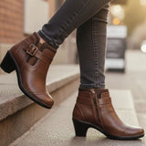Emma – Natural Warmth in Elegant Brown