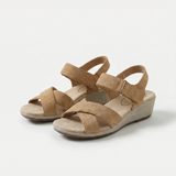 Holly – Warm Elegance in Soft Taupe