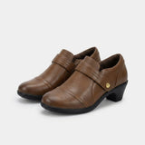 Eva – Pleasantly soft in warm brown